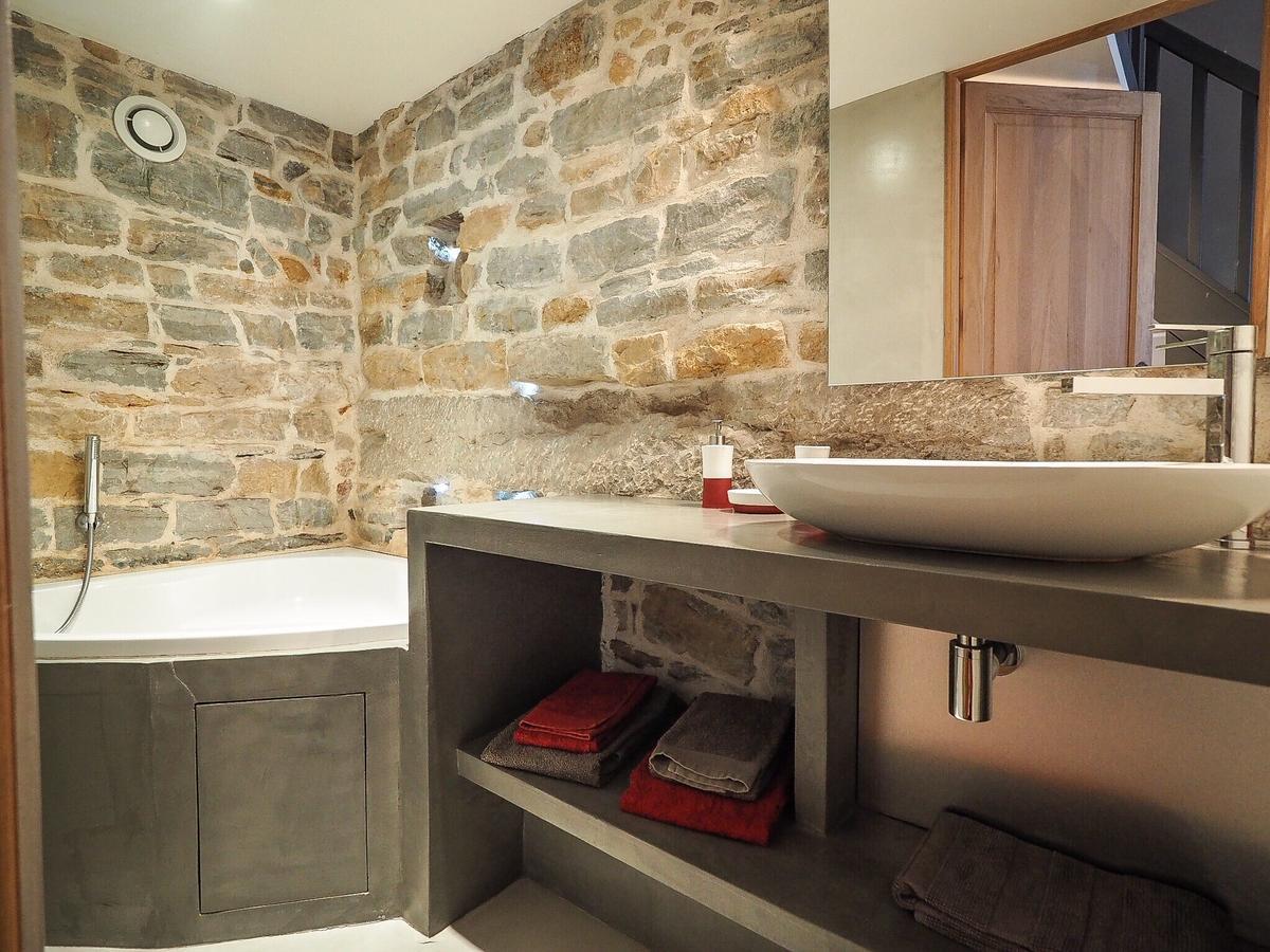 La Nuit Saint Georges Apartment Лион Екстериор снимка